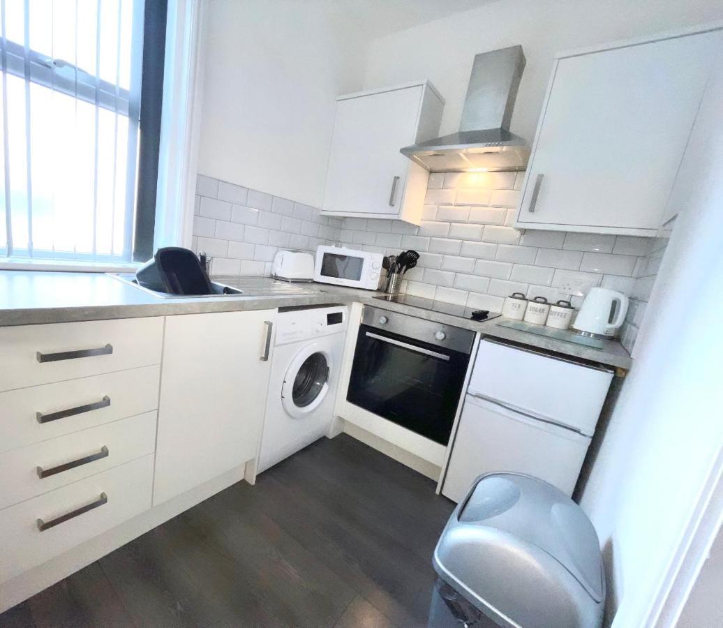 Albert Luxury Hottub & Jacuzzi Apartments Blackpool Buitenkant foto